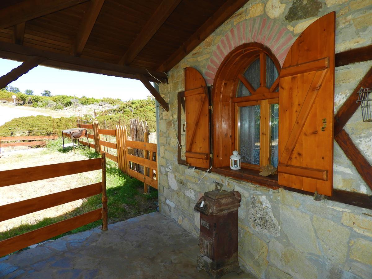 Вілла Mountain House Kastro Kastron  Екстер'єр фото